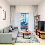 Mira Holiday Homes - Newly Furnished 1 Bedroom Apartment In Jvc.